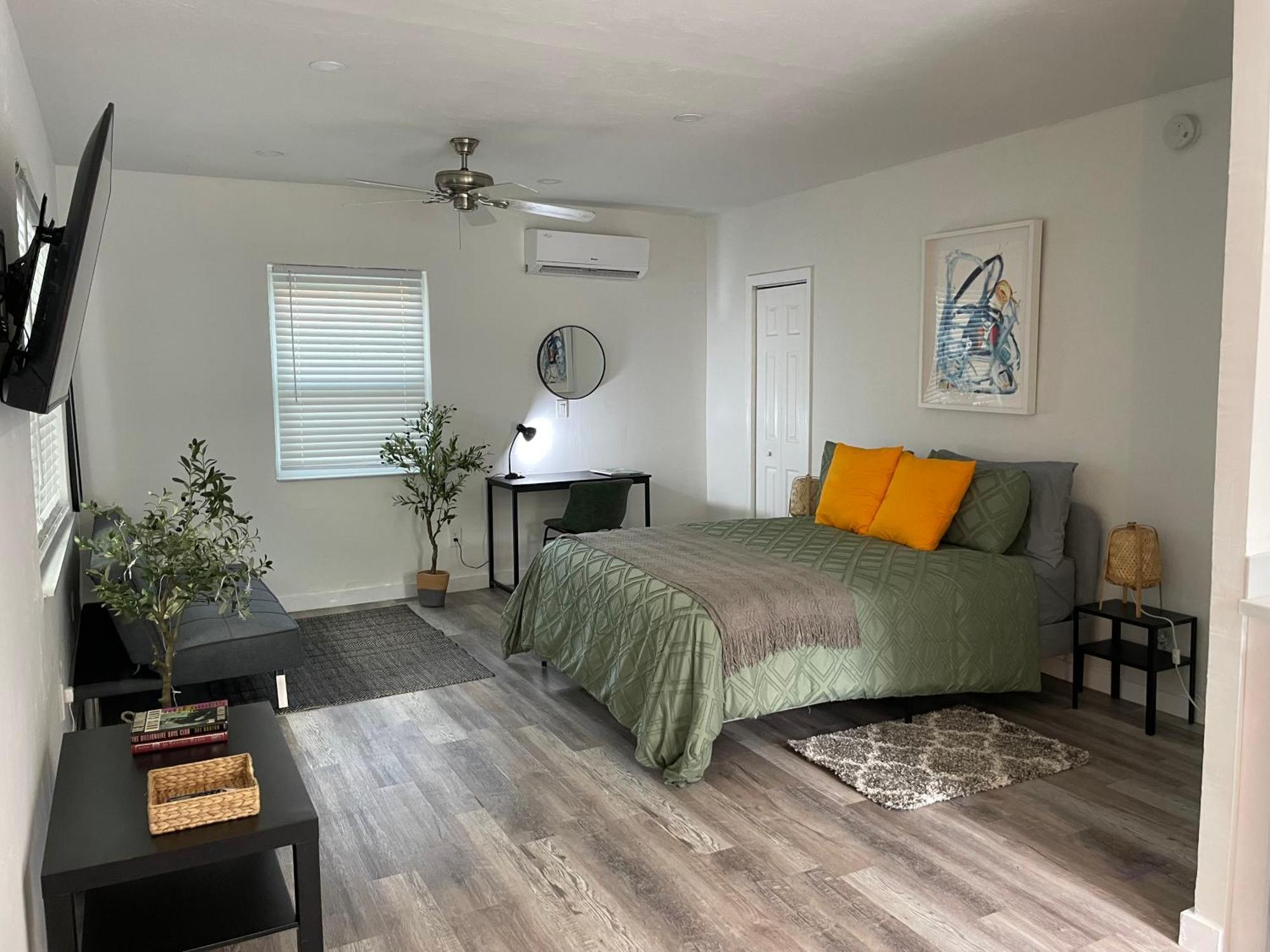 Casa Habana Studios Miami Bagian luar foto